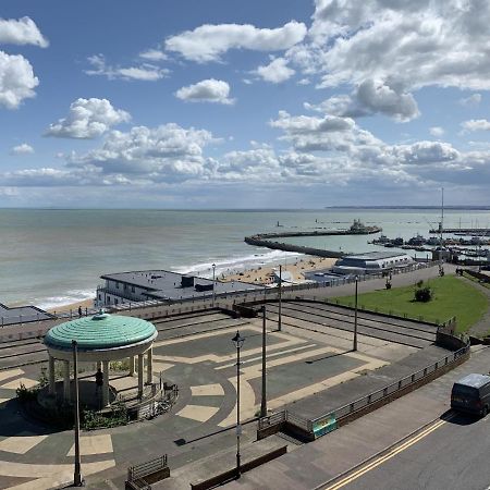 Beach View Apartment - Top Floor Sea View Ramsgate Exterior foto